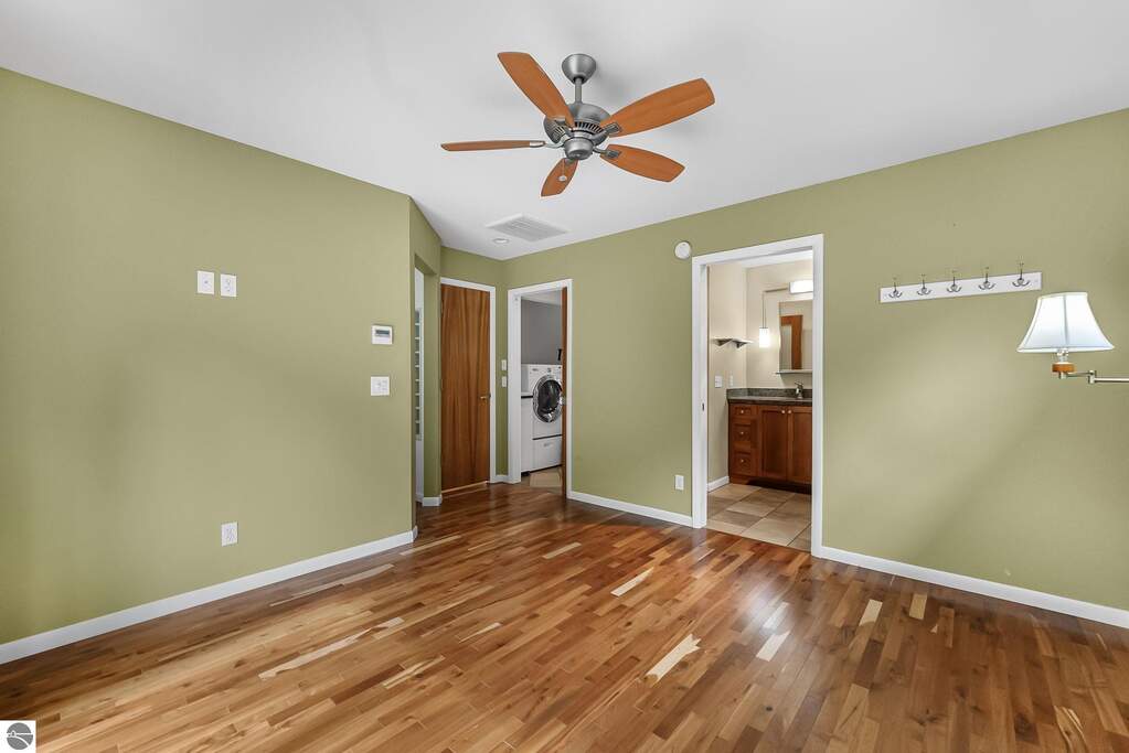 2 Bedroom Single Family Home/House's Image 18