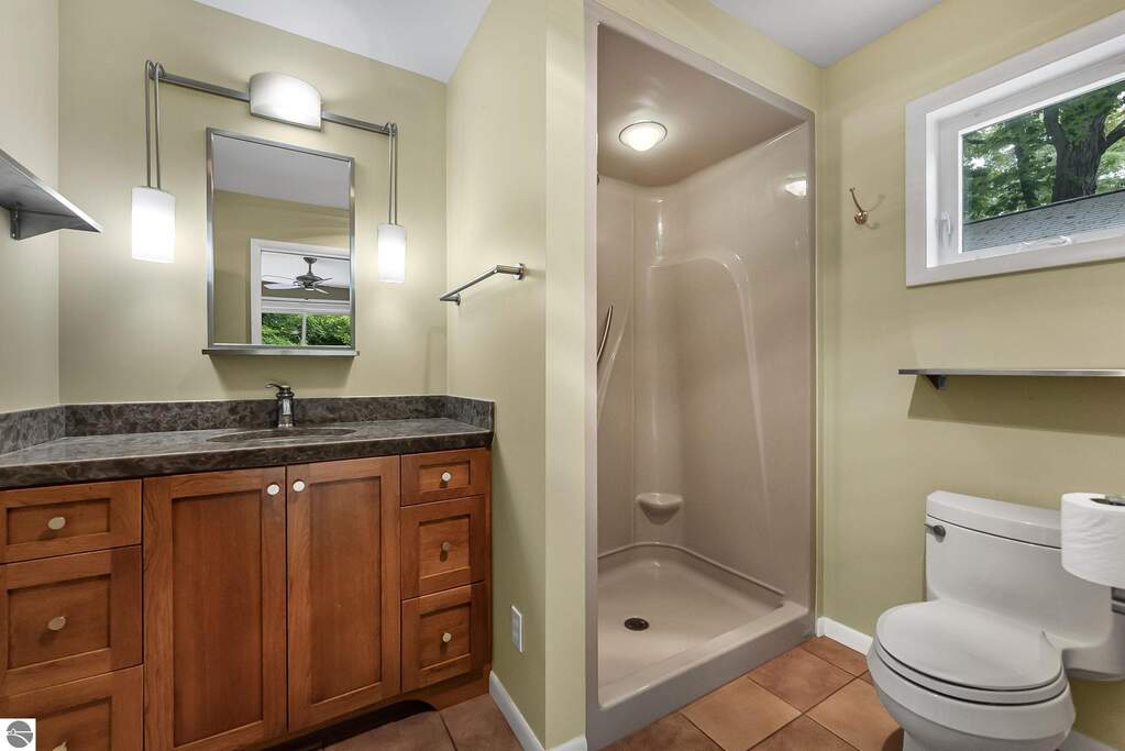 2 Bedroom Single Family Home/House's Image 20