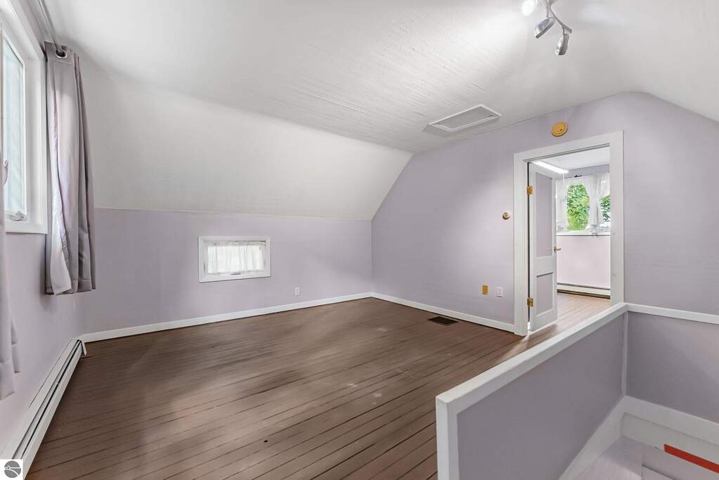 2 Bedroom Single Family Home/House's Image 25