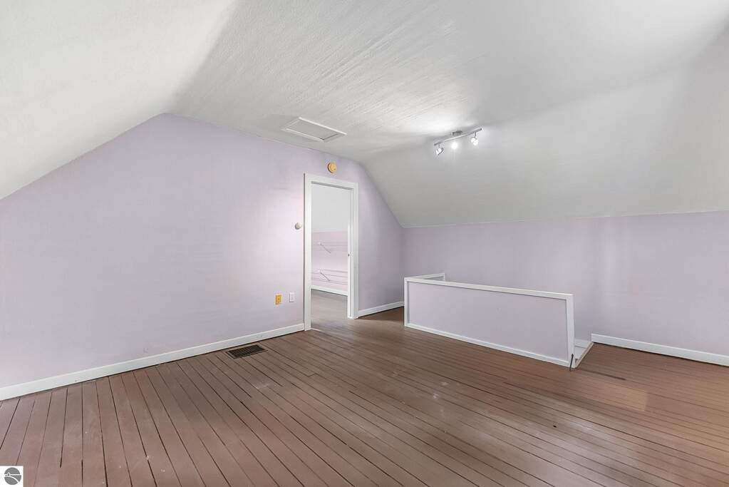 2 Bedroom Single Family Home/House's Image 26