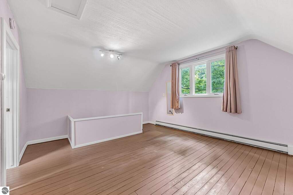 2 Bedroom Single Family Home/House's Image 27