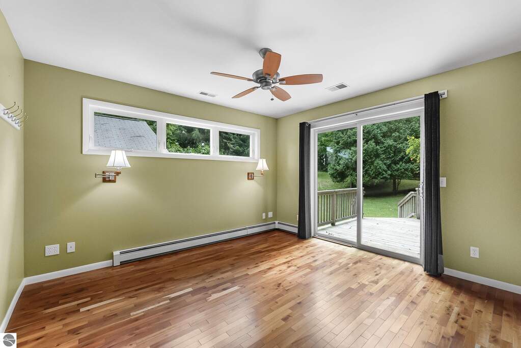 2 Bedroom Single Family Home/House's Image 3
