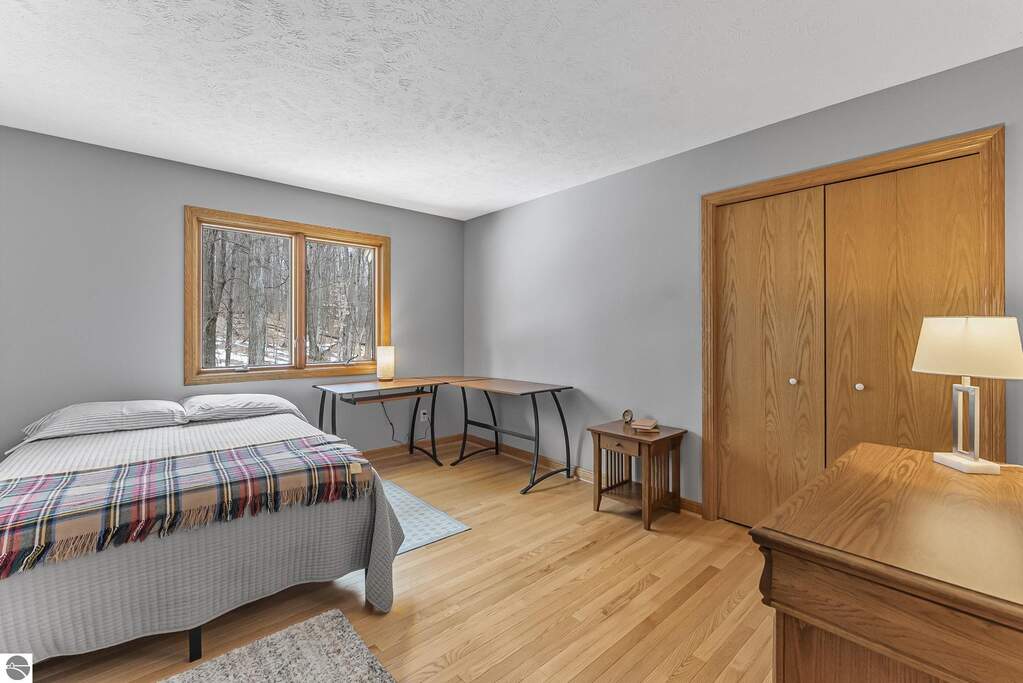 4 Bedroom Single Family Home/House's Image 33