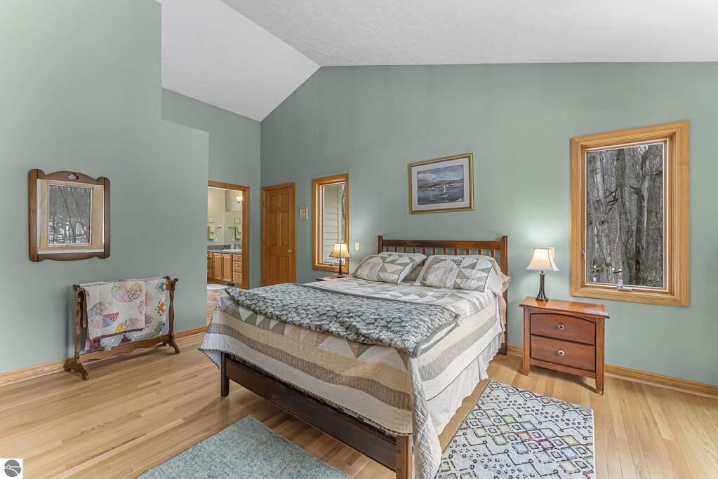 4 Bedroom Single Family Home/House's Image 34