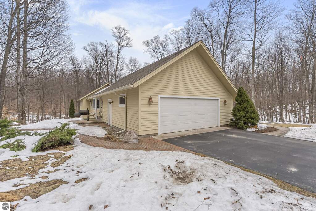 4 Bedroom Single Family Home/House's Image 66