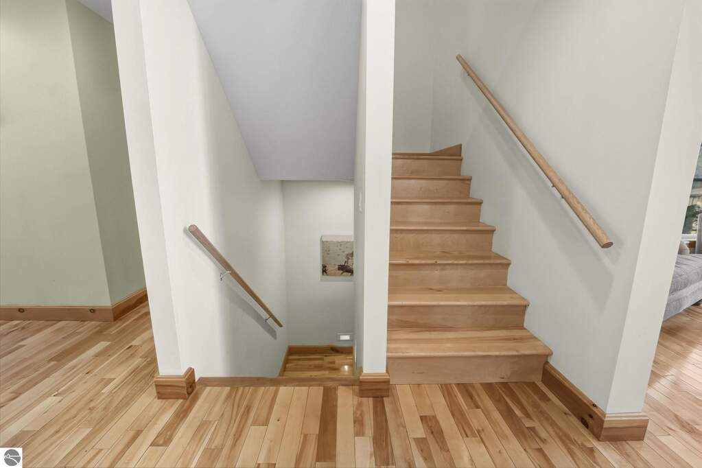 4 Bedroom Single Family Home/House's Image 17