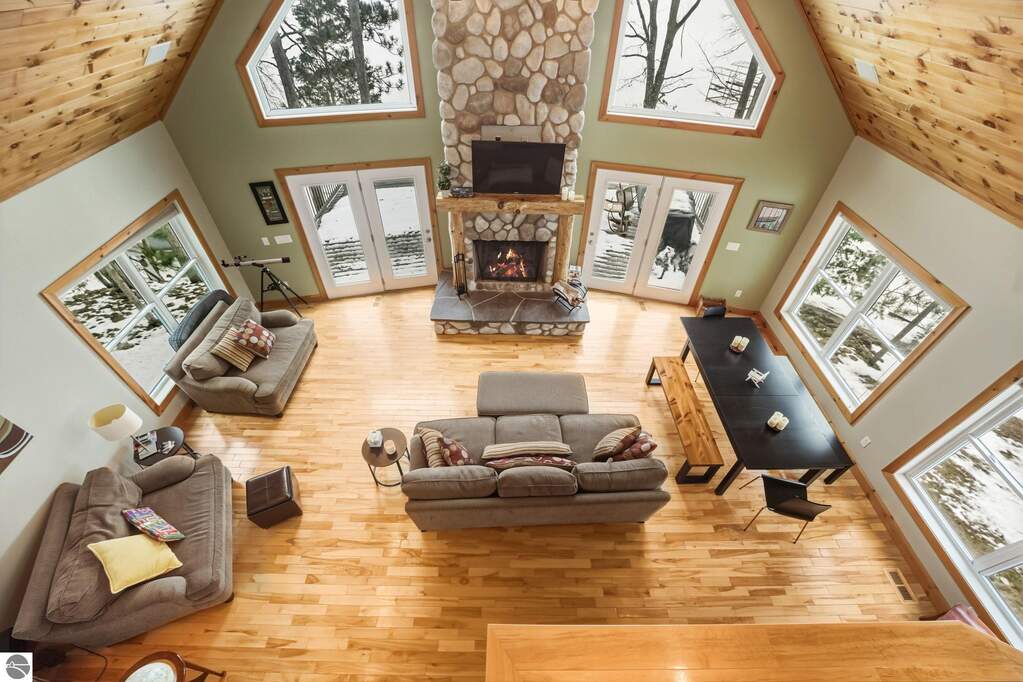 4 Bedroom Single Family Home/House's Image 52