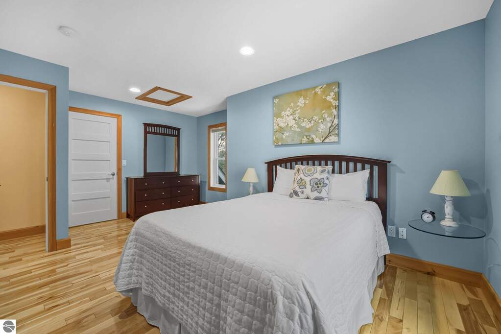 4 Bedroom Single Family Home/House's Image 54