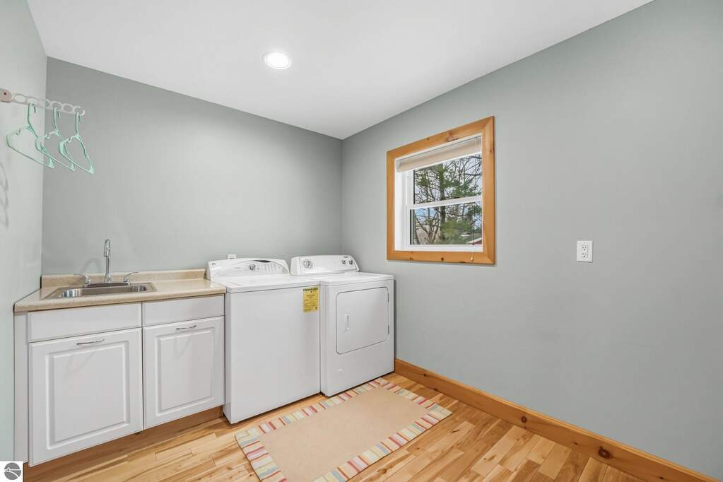 4 Bedroom Single Family Home/House's Image 61