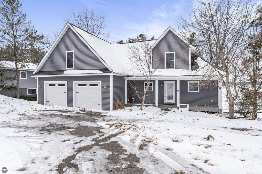 4 Bedroom Single Family Home/House's Image 80