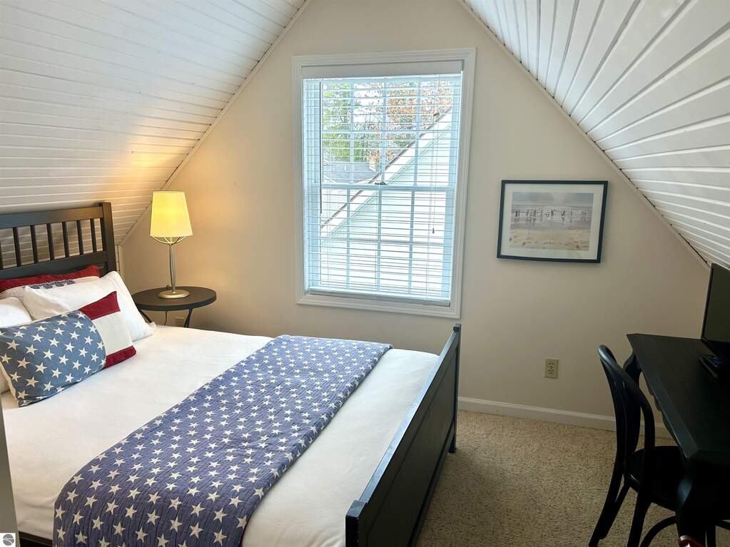 4 Bedroom Single Family Home/House's Image 31