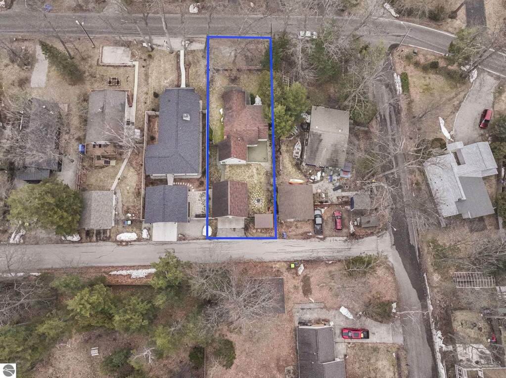 4 Bedroom Single Family Home/House's Image 40