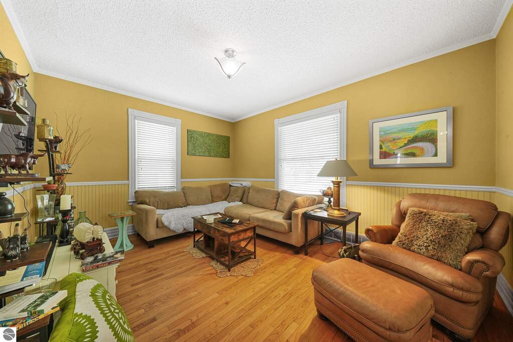 3 Bedroom Single Family Home/House's Image 6