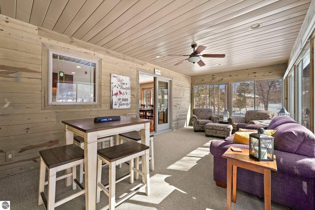 3 Bedroom Single Family Home/House's Image 27