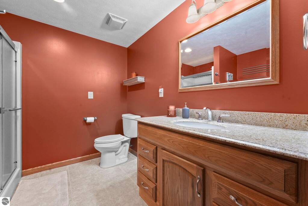 3 Bedroom Single Family Home/House's Image 33