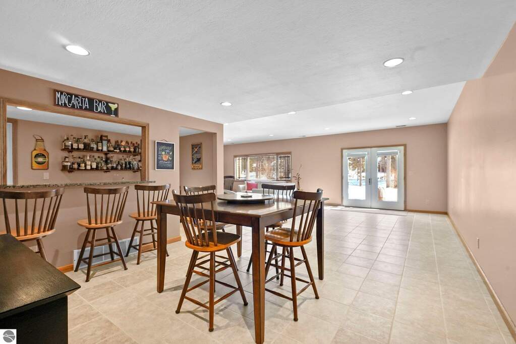 3 Bedroom Single Family Home/House's Image 35