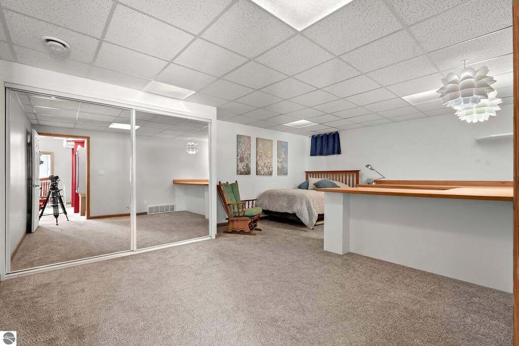 3 Bedroom Single Family Home/House's Image 41