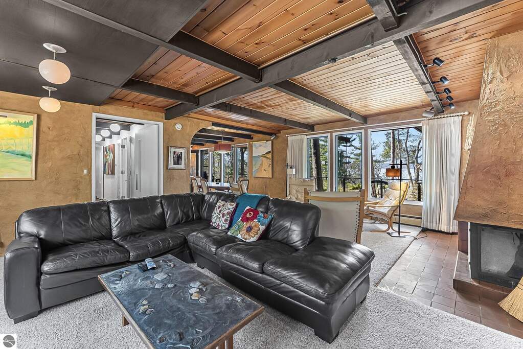 3 Bedroom Single Family Home/House's Image 21