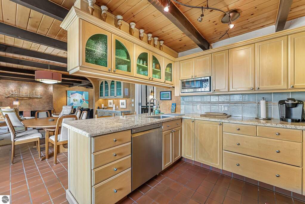 3 Bedroom Single Family Home/House's Image 31