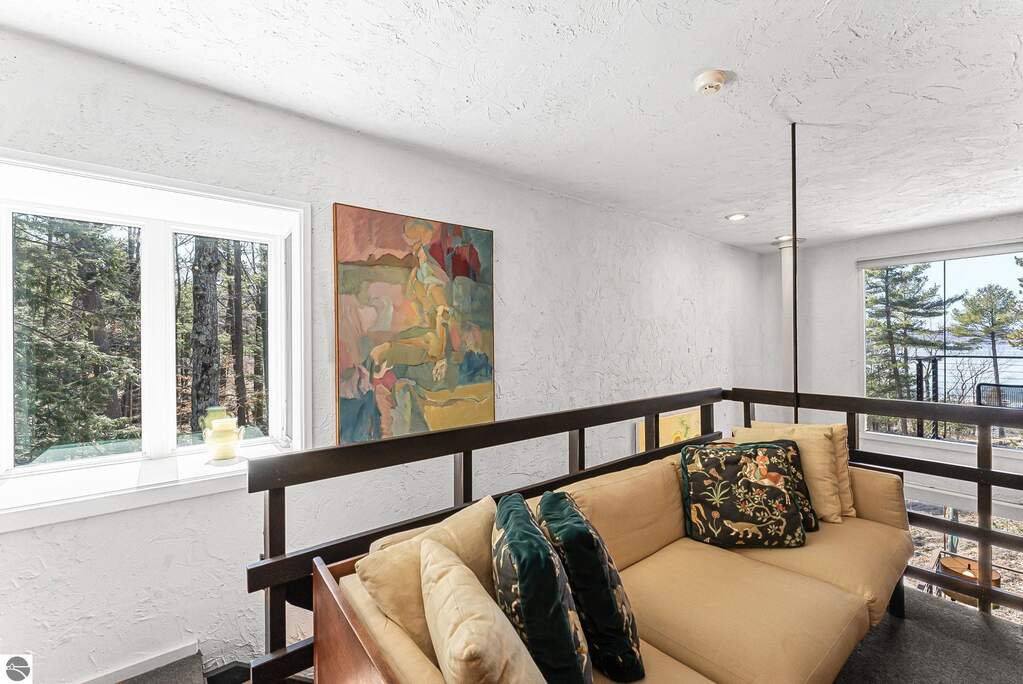 3 Bedroom Single Family Home/House's Image 34