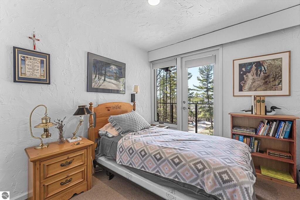 3 Bedroom Single Family Home/House's Image 36