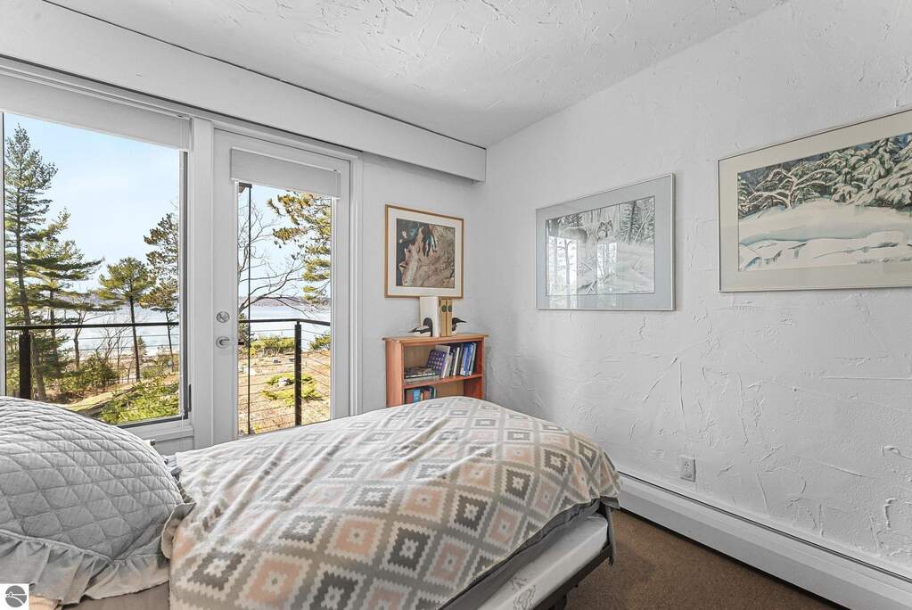 3 Bedroom Single Family Home/House's Image 37
