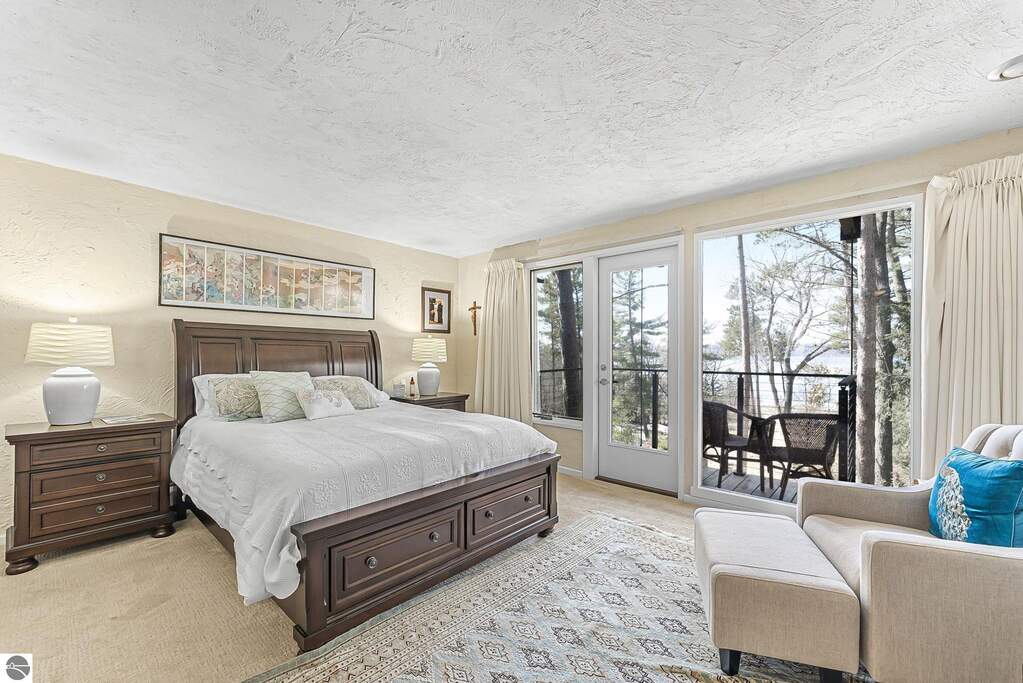 3 Bedroom Single Family Home/House's Image 47