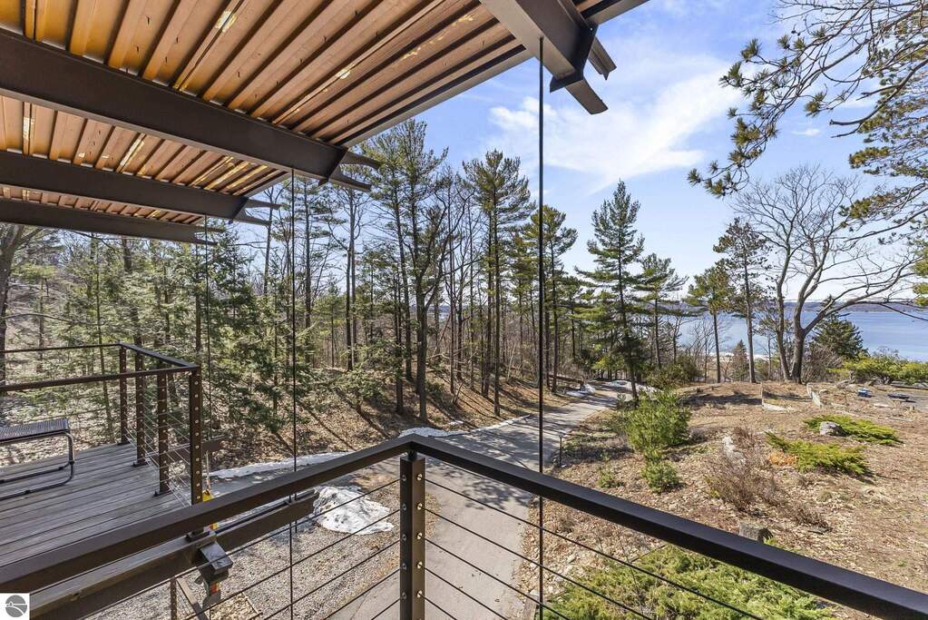3 Bedroom Single Family Home/House's Image 53