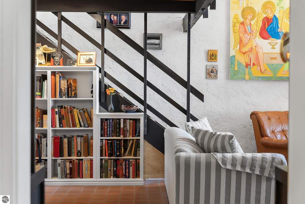 3 Bedroom Single Family Home/House's Image 57