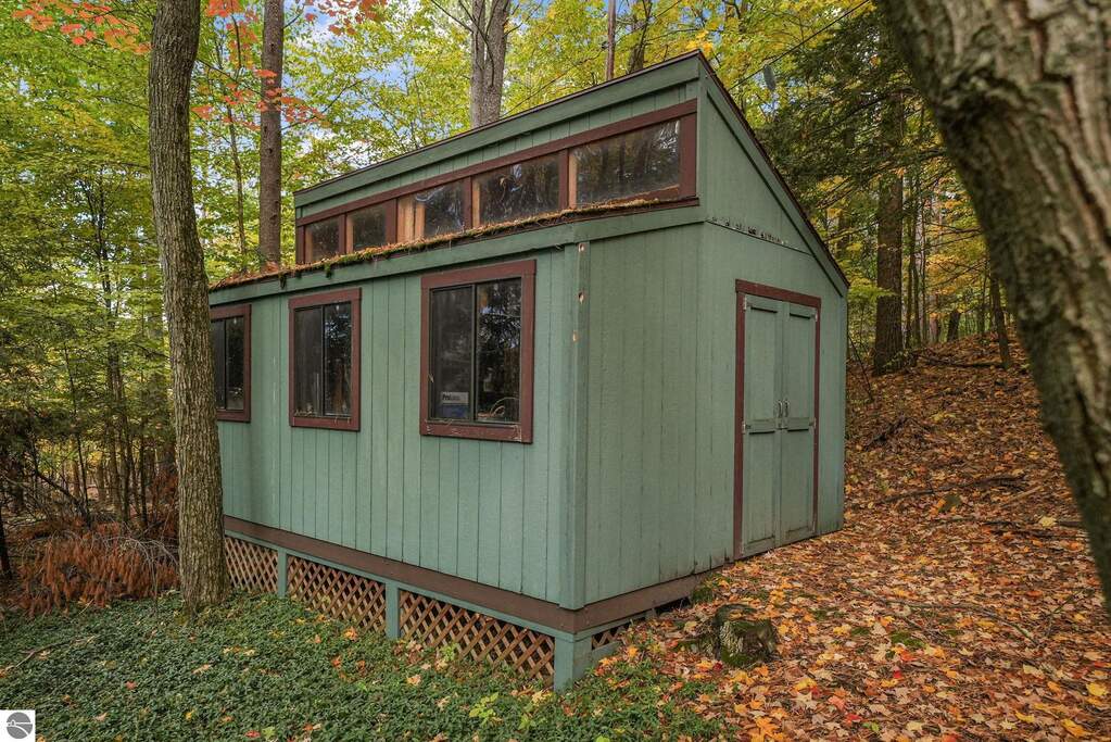 3 Bedroom Single Family Home/House's Image 82