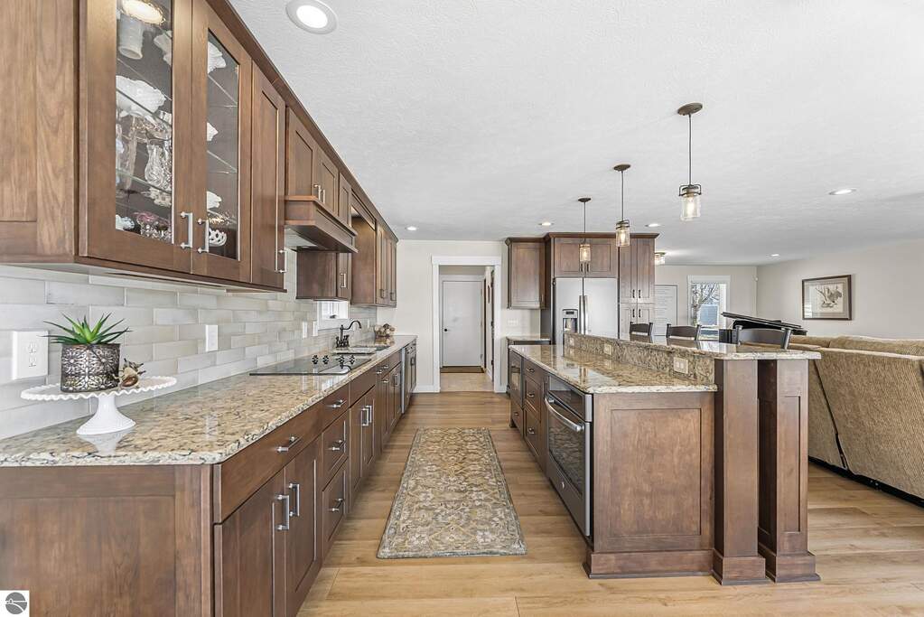 4 Bedroom Single Family Home/House's Image 17