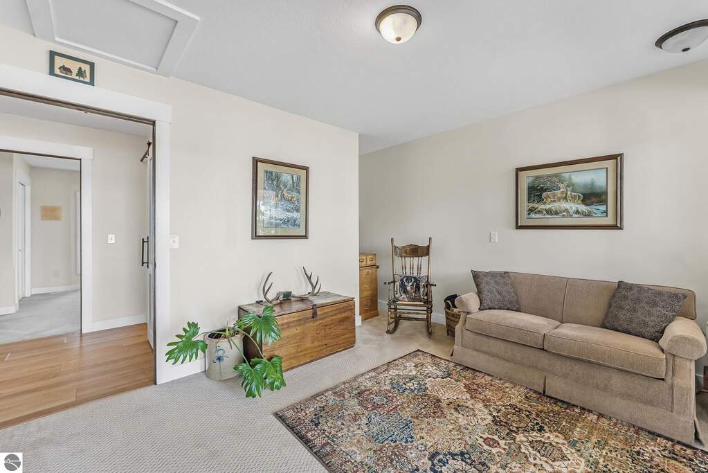 4 Bedroom Single Family Home/House's Image 25