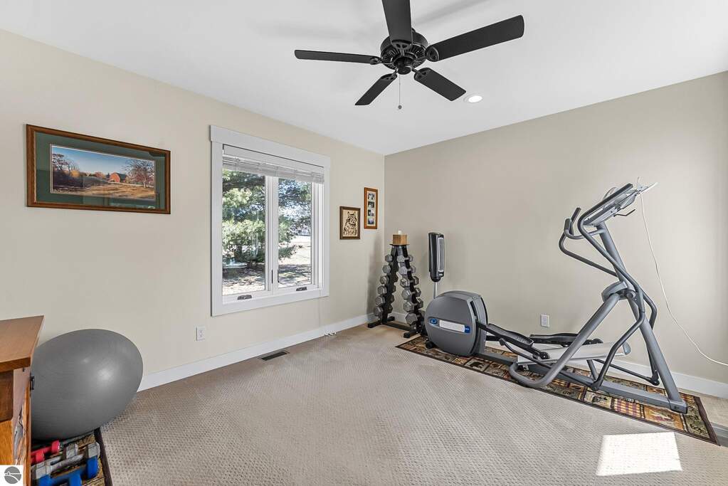 4 Bedroom Single Family Home/House's Image 35