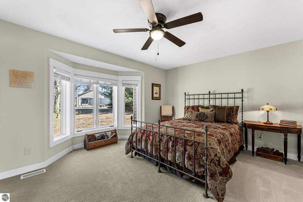 4 Bedroom Single Family Home/House's Image 45