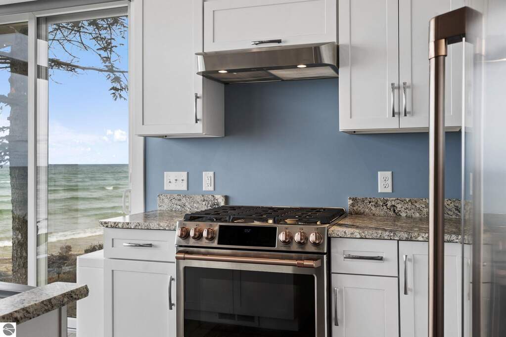 3 Bedroom Single Family Home/House's Image 18