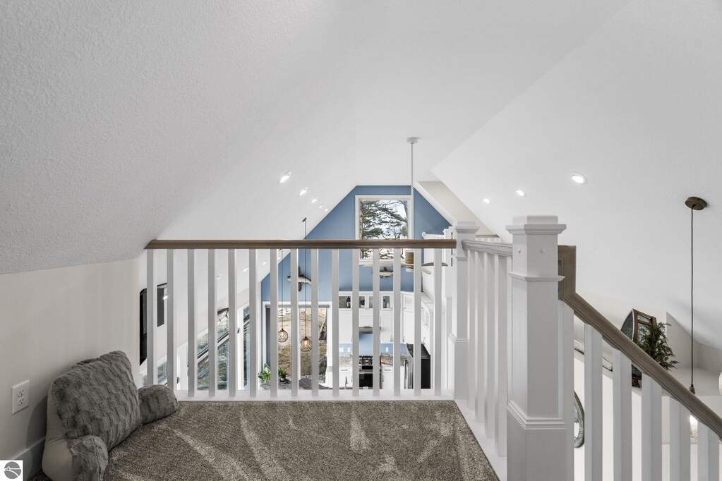 3 Bedroom Single Family Home/House's Image 43