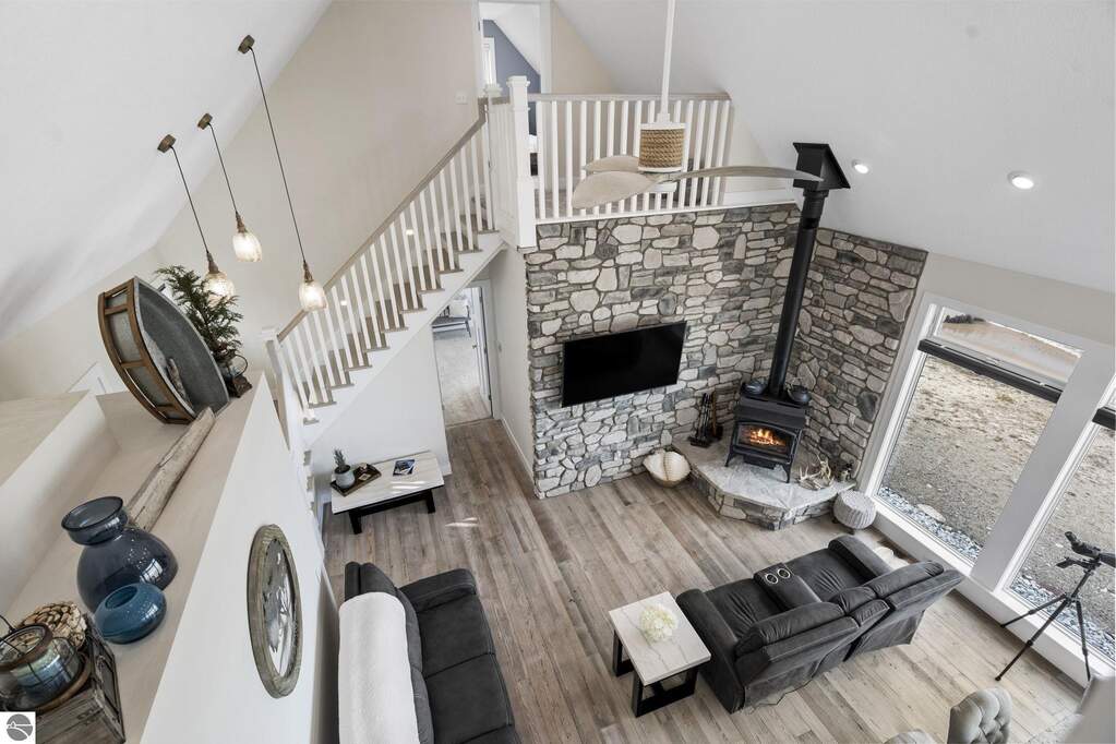 3 Bedroom Single Family Home/House's Image 55