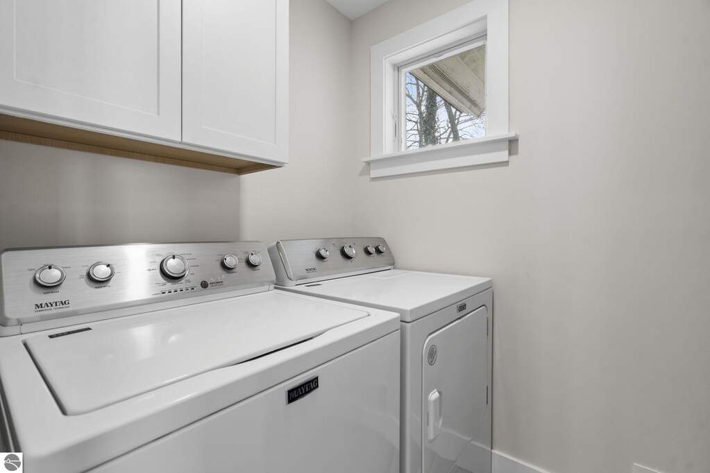 3 Bedroom Single Family Home/House's Image 74