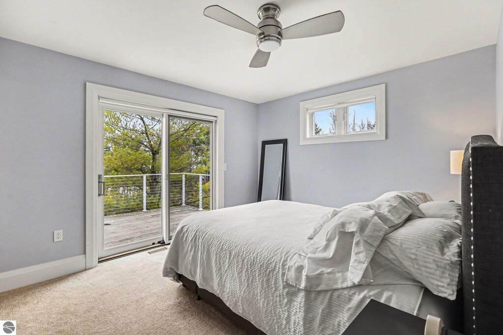 3 Bedroom Single Family Home/House's Image 12
