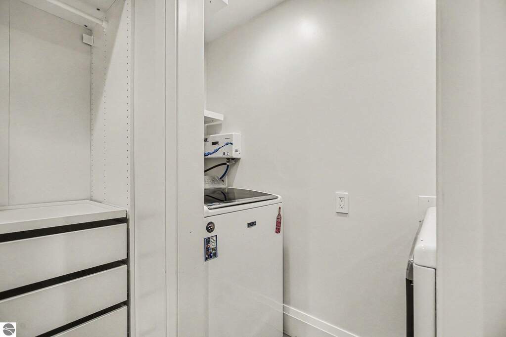3 Bedroom Single Family Home/House's Image 23
