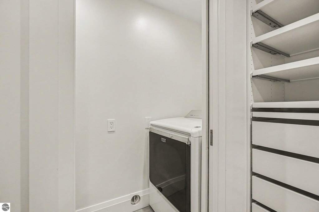 3 Bedroom Single Family Home/House's Image 24