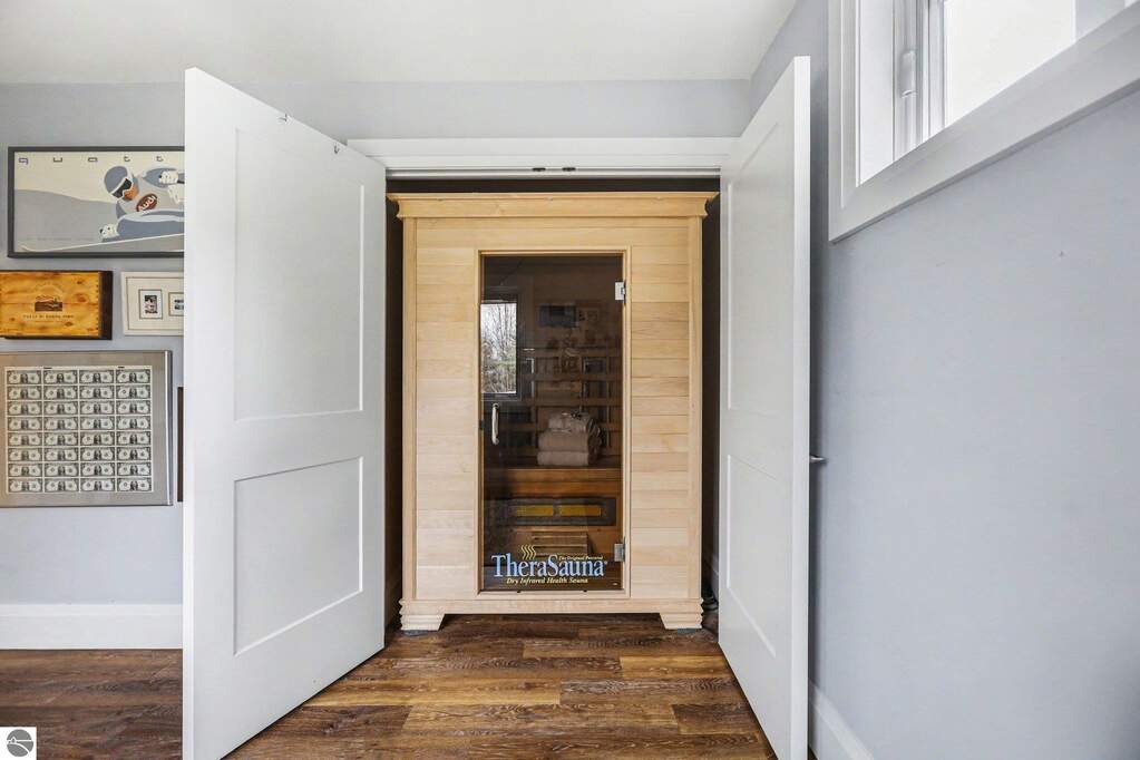 3 Bedroom Single Family Home/House's Image 25