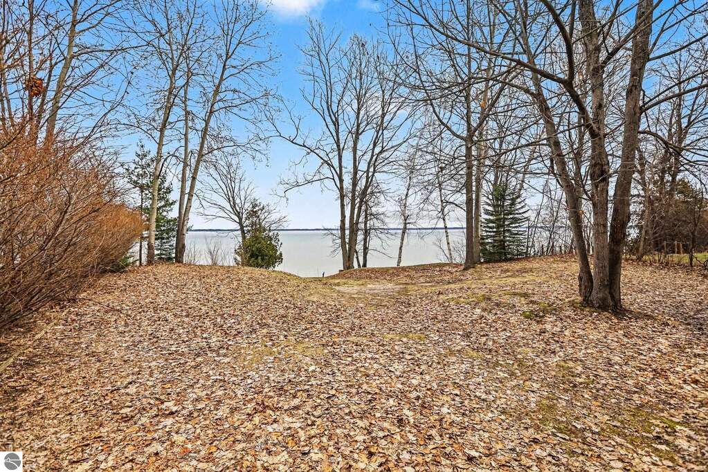3 Bedroom Single Family Home/House's Image 29