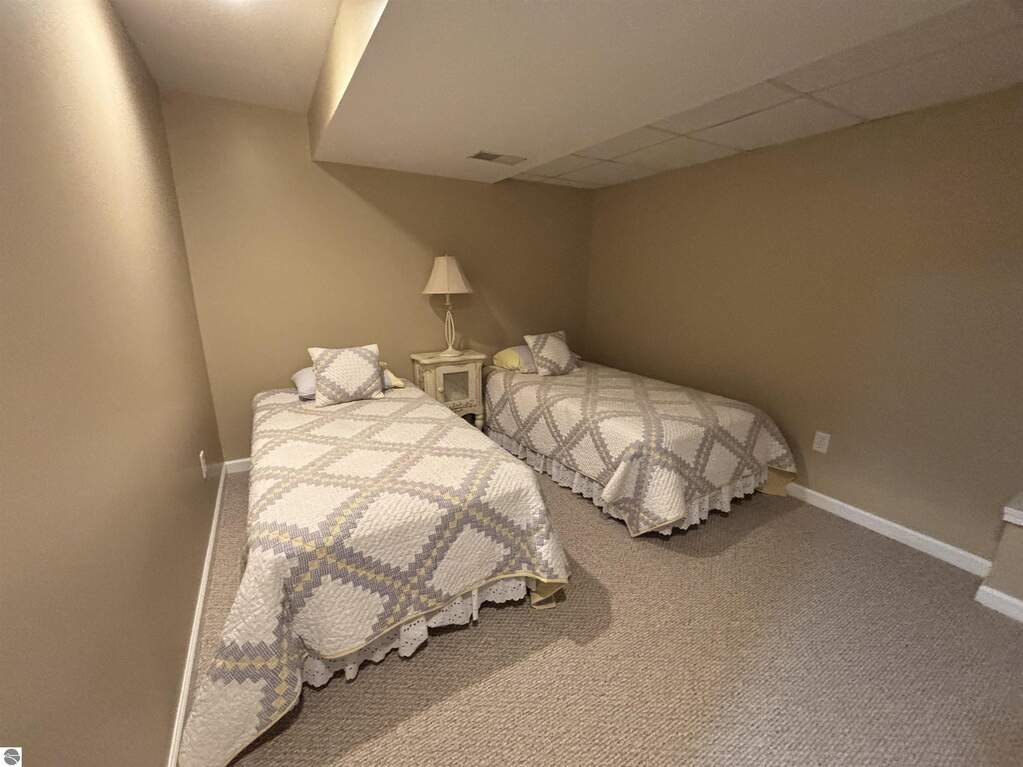 5 Bedroom Single Family Home/House's Image 42
