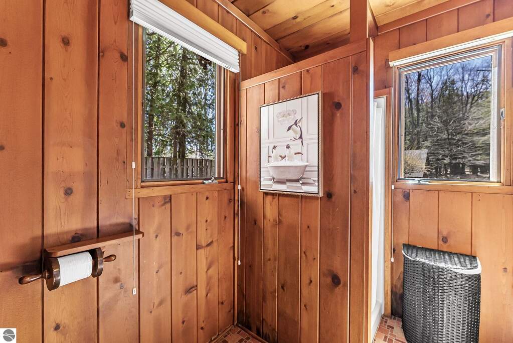 3 Bedroom Single Family Home/House's Image 29