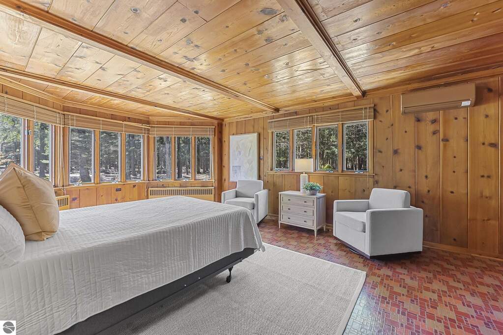 3 Bedroom Single Family Home/House's Image 35