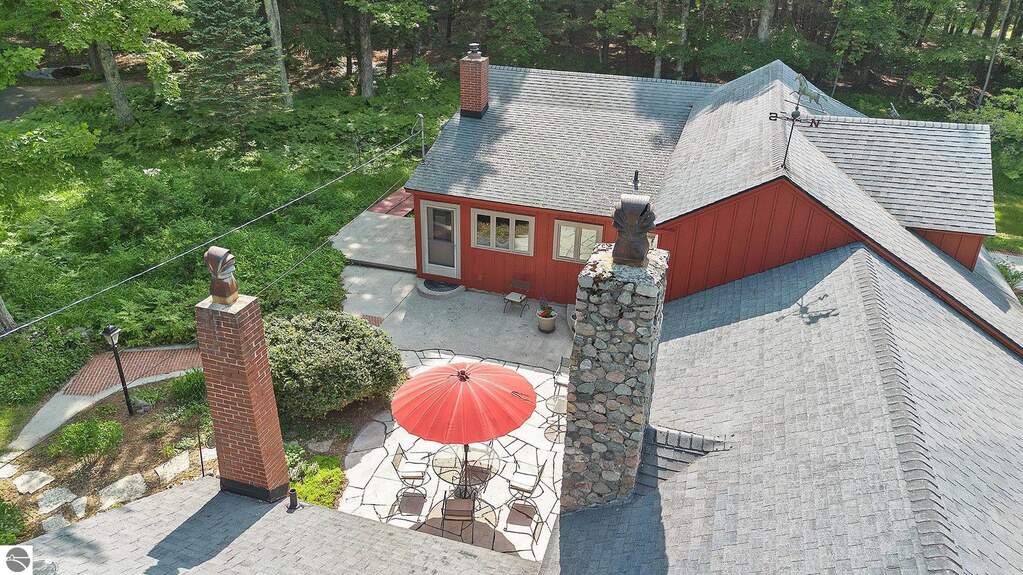 3 Bedroom Single Family Home/House's Image 64