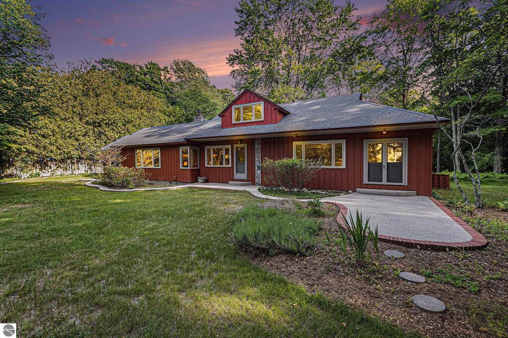 3 Bedroom Single Family Home/House's Image 66