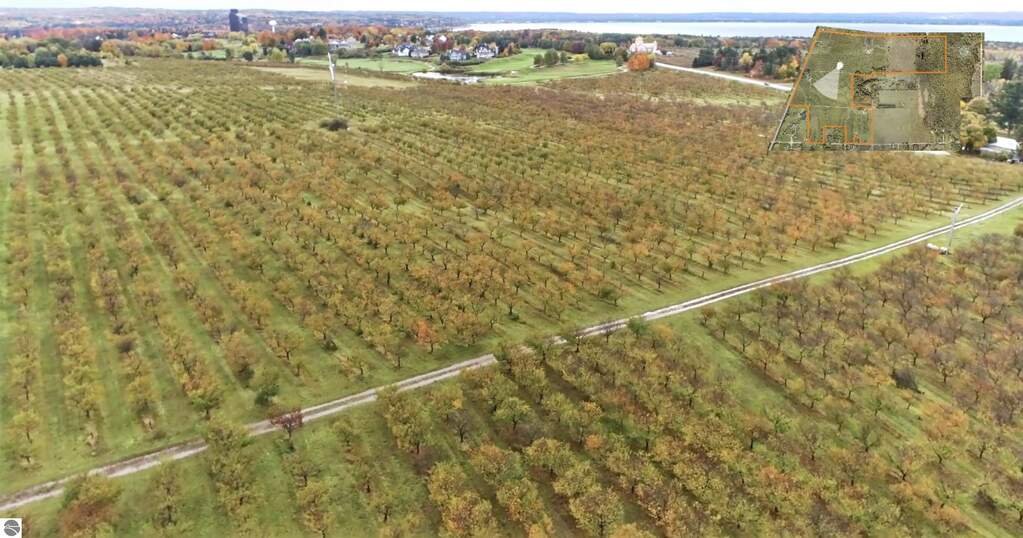 Land/Vacant Land's Image 32