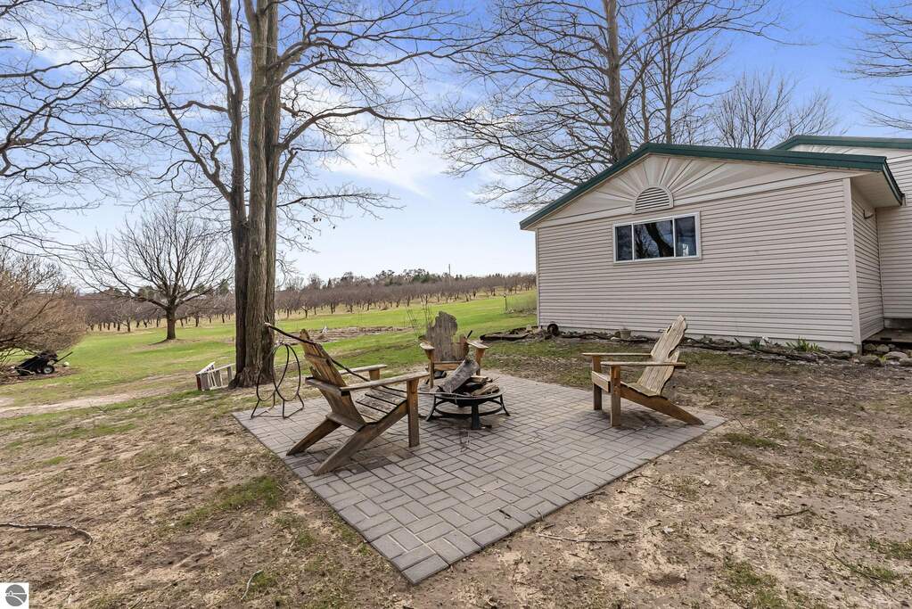 Land/Vacant Land's Image 73